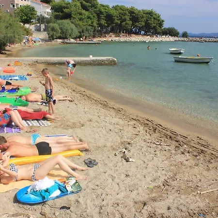 By The Sea Duce, - 14587 Apartment