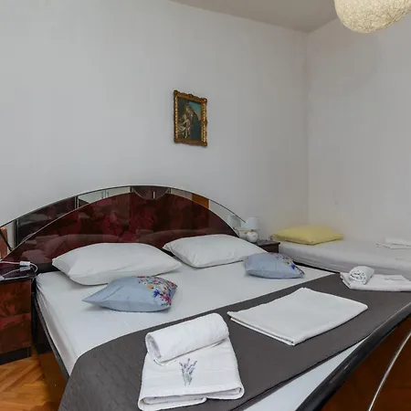 Apartment By The Sea Duce, - 14587 Omis