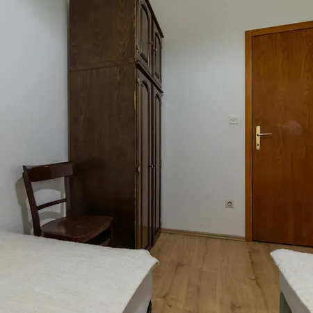 By The Sea Duce, - 14587 Apartment